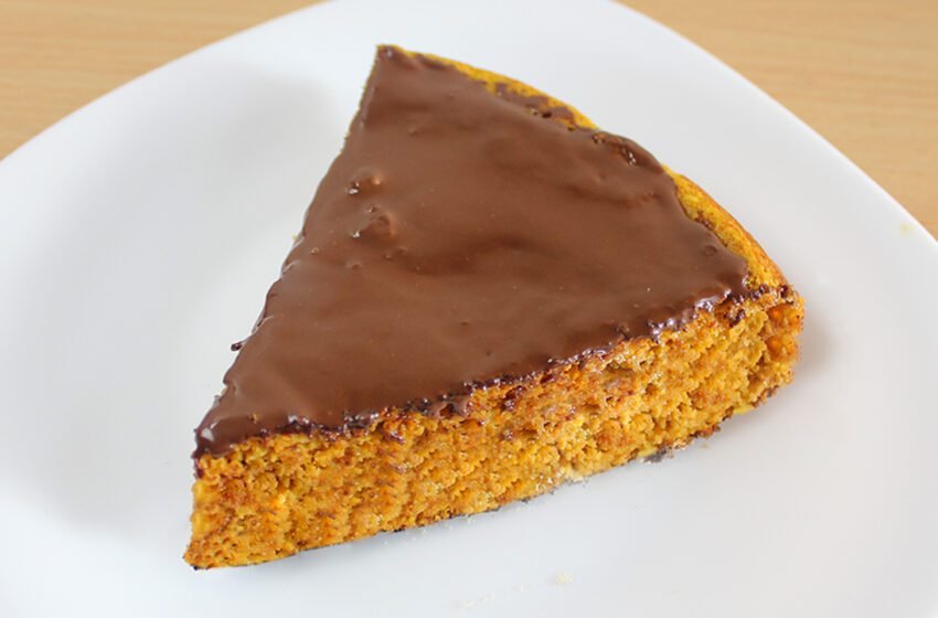 Bolo de Cenoura de Frigideira