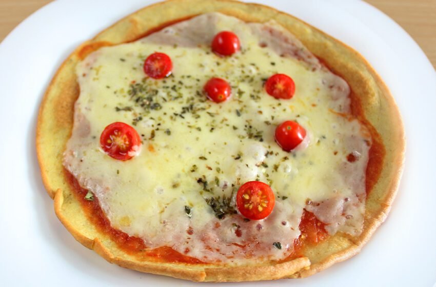Pizza Fit de Aveia na Frigideira